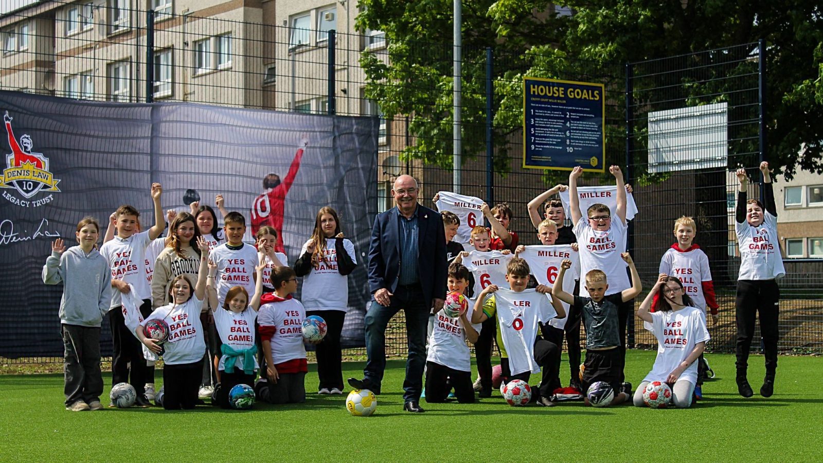 New Cruyff Court officially opened in Tillydrone