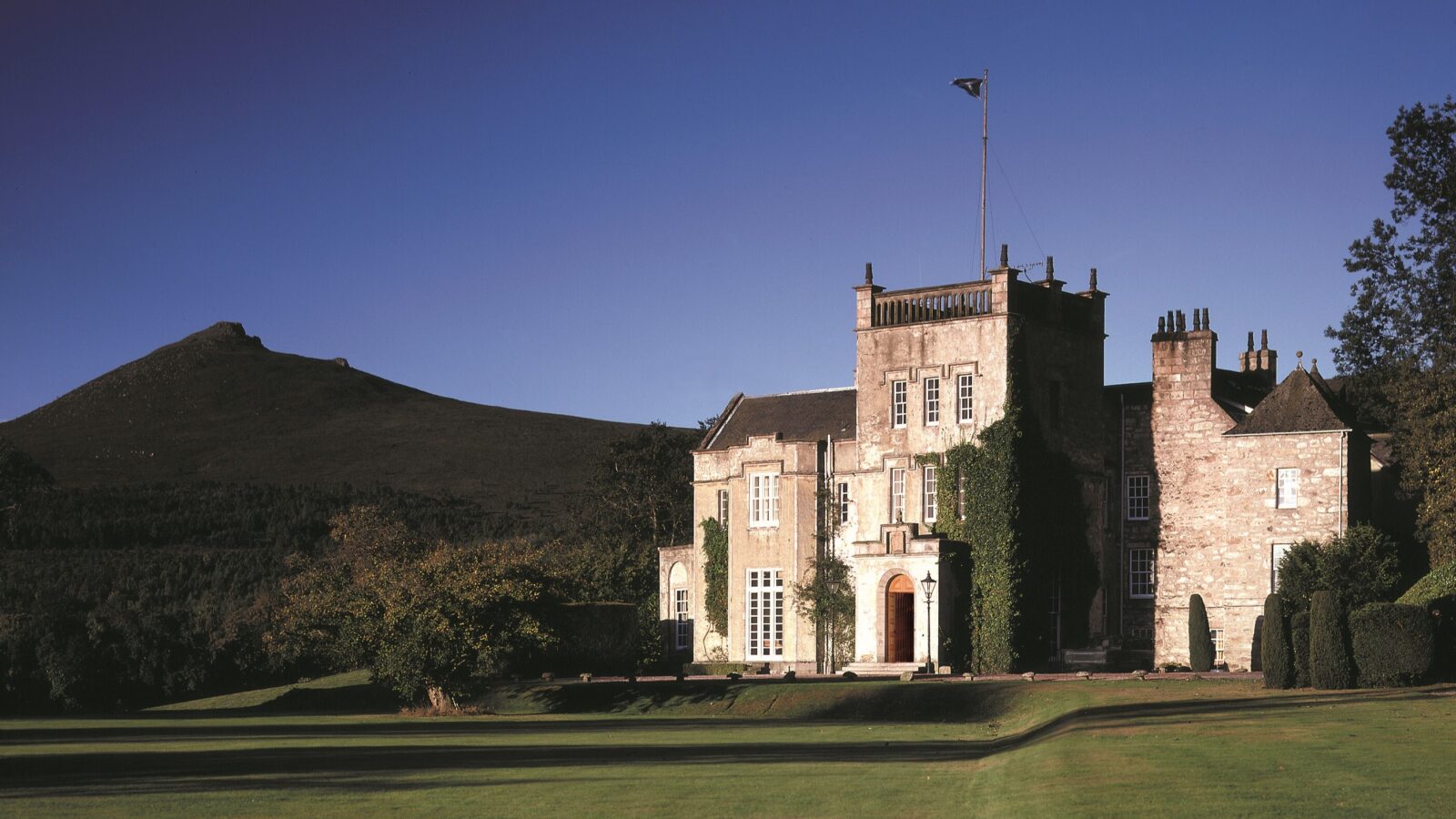 Make Mother’s Day extra special at Pittodrie House Hotel